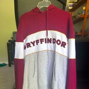Harry Potter New York Shop Exclusive Gryffindor Maroon and Gray Men's Shirt